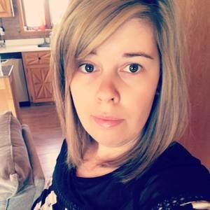 Meet your Posher, Alexandra